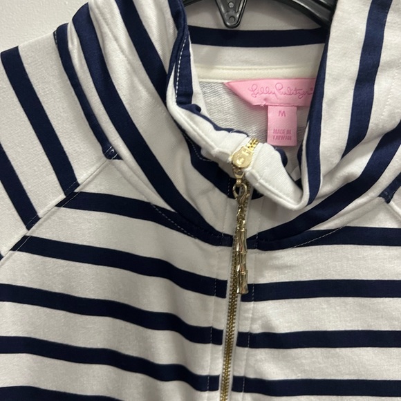 Lily Pullover - Picture 2 of 2